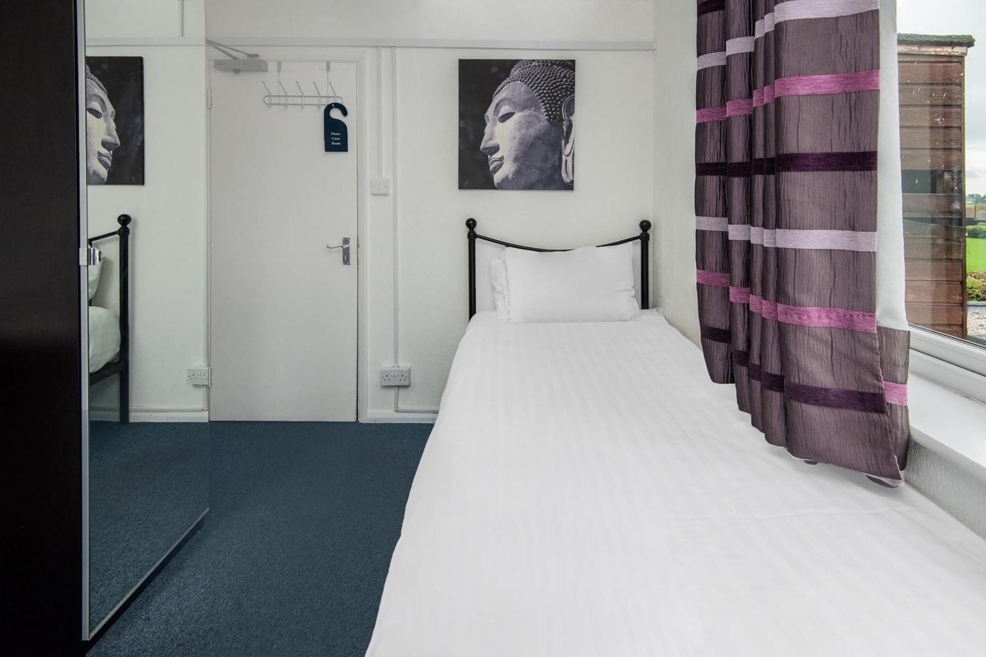 סטוקנצ'רץ' Chris'S Motel מראה חיצוני תמונה