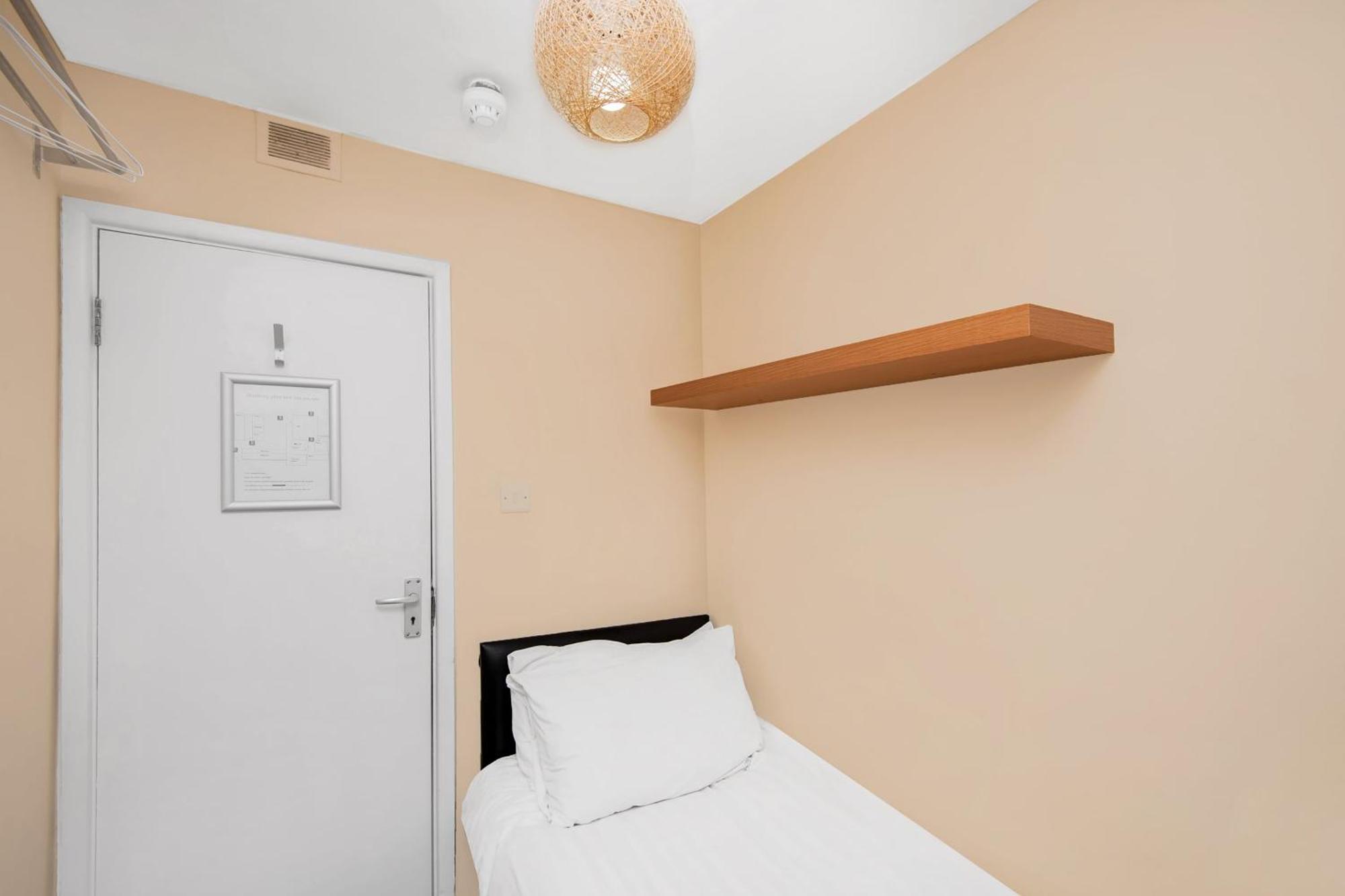 סטוקנצ'רץ' Chris'S Motel מראה חיצוני תמונה