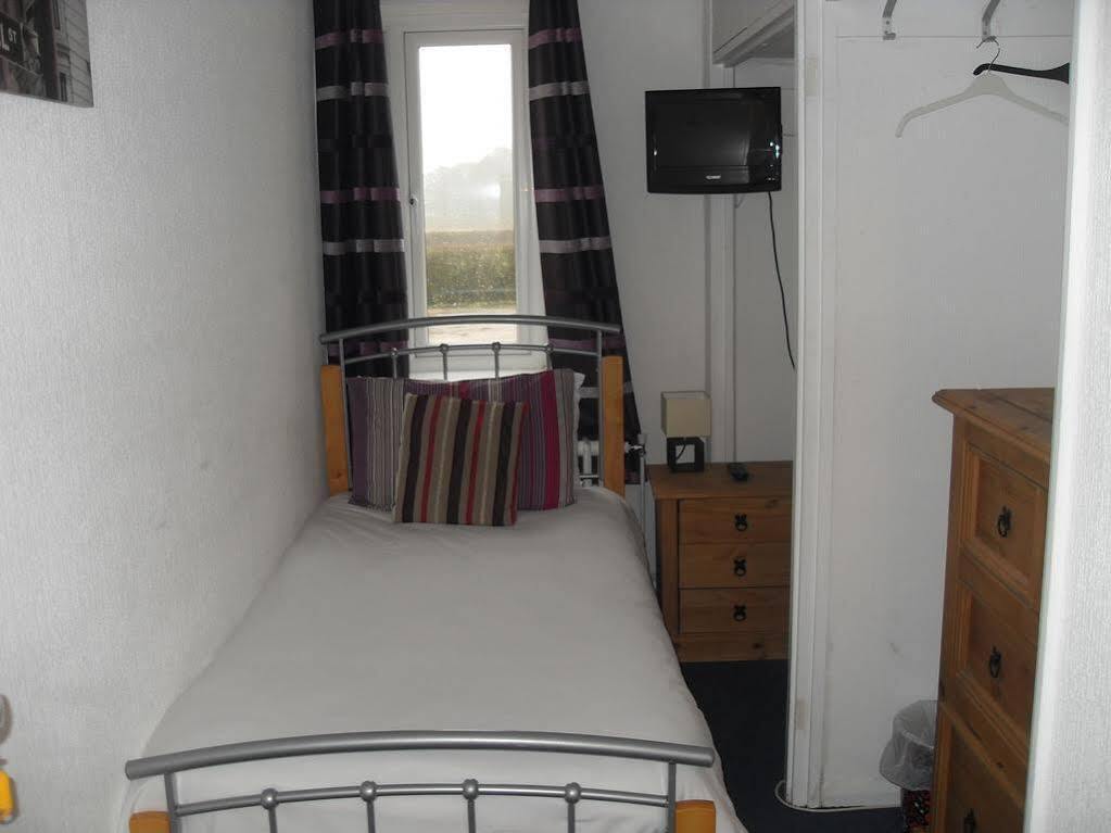 סטוקנצ'רץ' Chris'S Motel מראה חיצוני תמונה